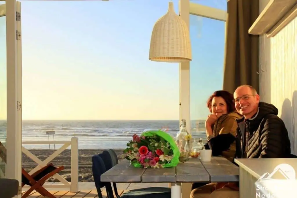 24 jaar getrouwd vieren in een Haags strandhuisje